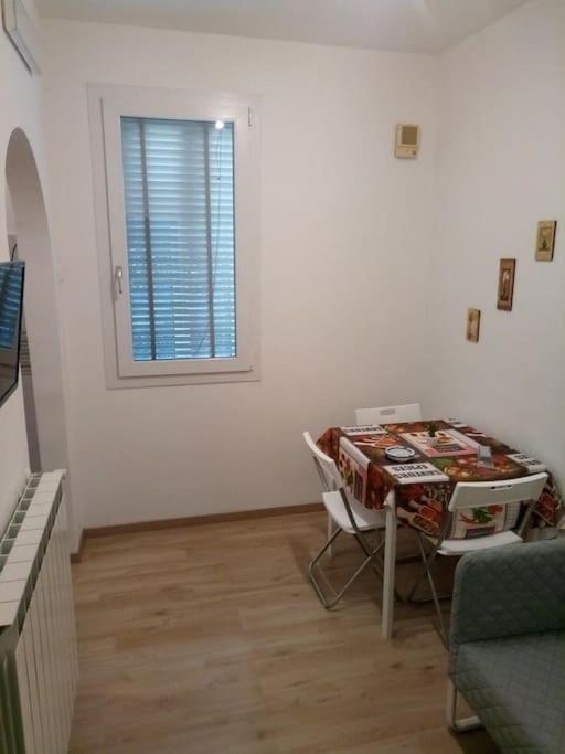 Sunrise30Mt Tram Ingresso Indipendente Parcheggio Apartment Mestre Bagian luar foto